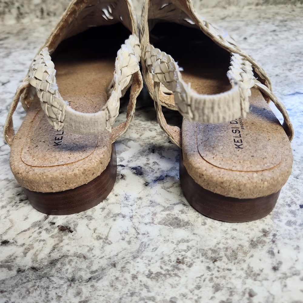 Kelsi Dagger Brooklyn Spencer Cream Flats Women's Size 11 - Picture 4 of 5